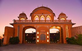 R Chandra Palace 5*