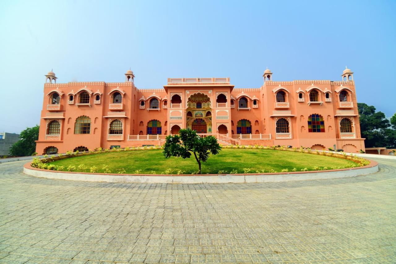 R Chandra'S Palace By Inspira Chomu Exterior photo